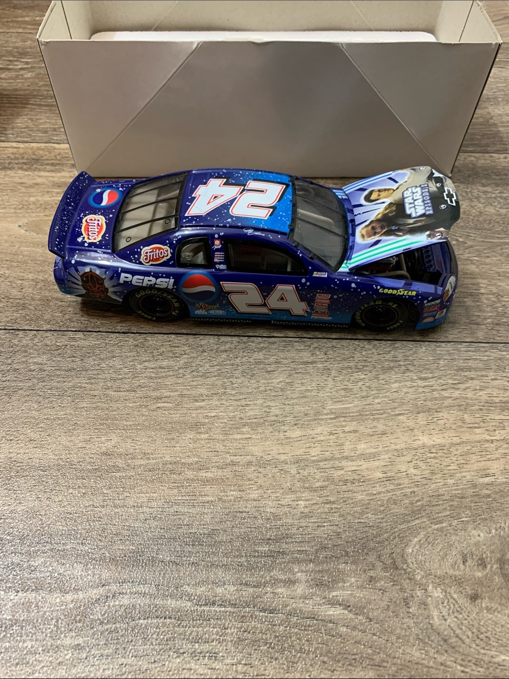 Jeff Gordon #24 Star Wars 1999 Monte Carlo Limited Edition 1:24 Stock Car